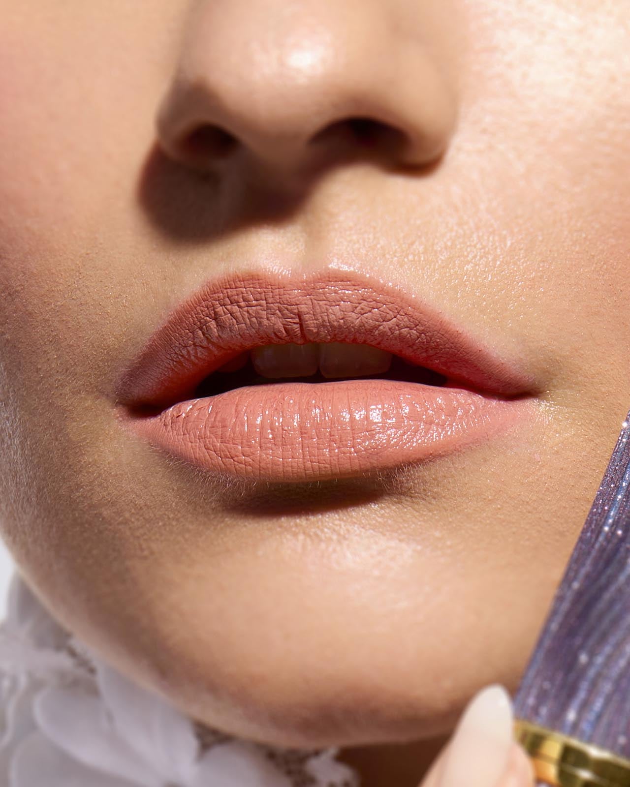 Shine Girl Lips Extra Glossy Lipstick 003