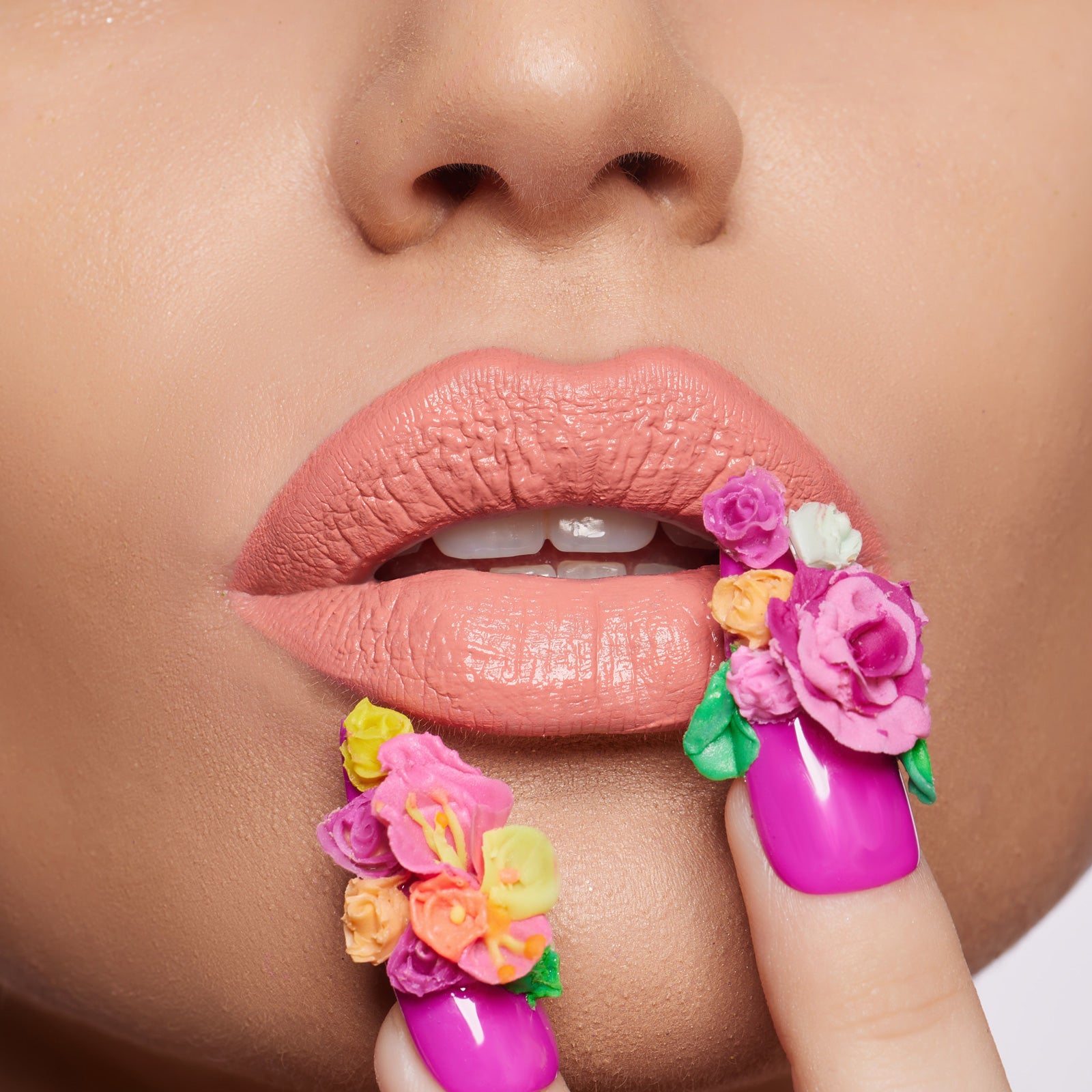 Star Gold Liquid Lipstick 42