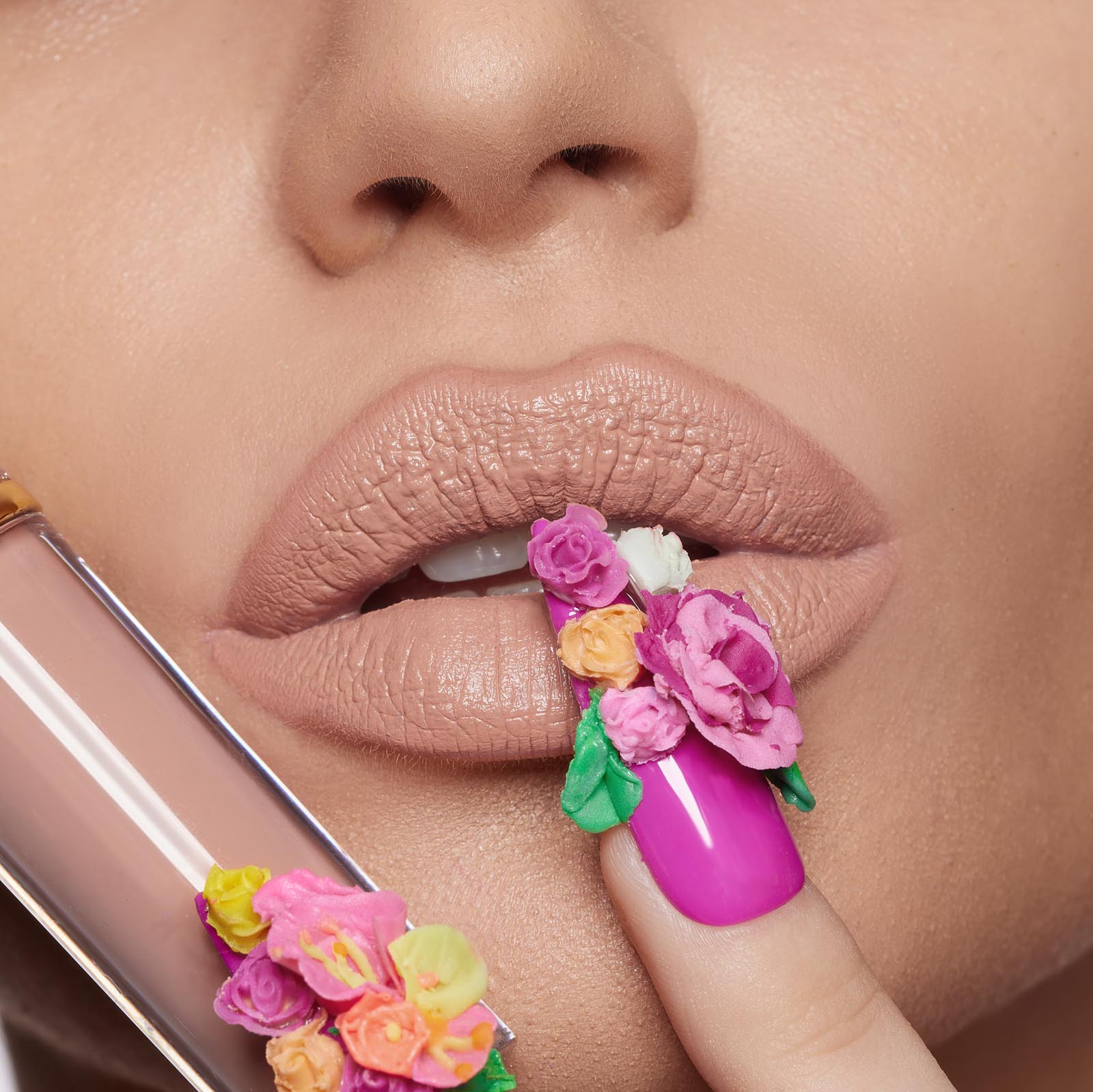 Star Gold Liquid Lipstick 43