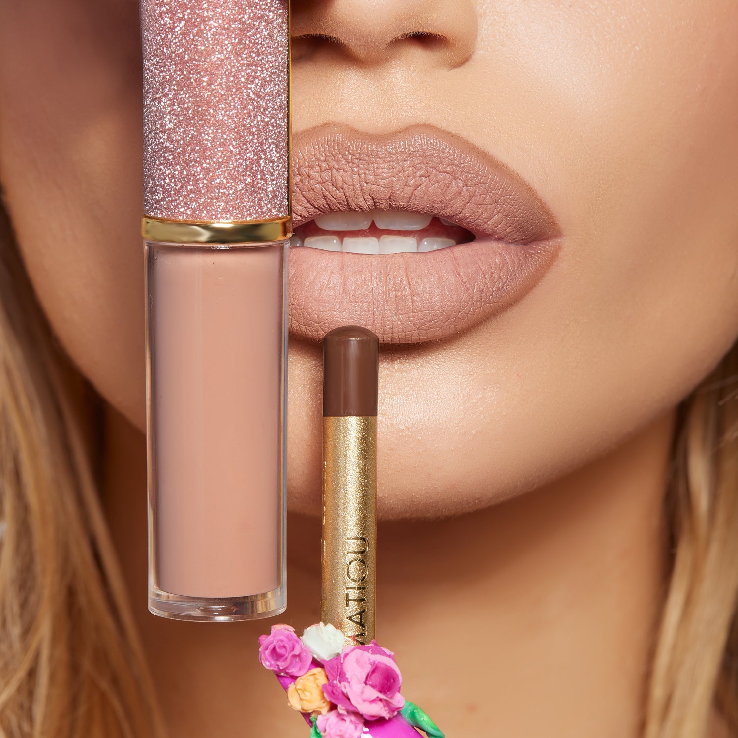 Star Gold Liquid Lipstick 43 & Love This Lip Pencil 20